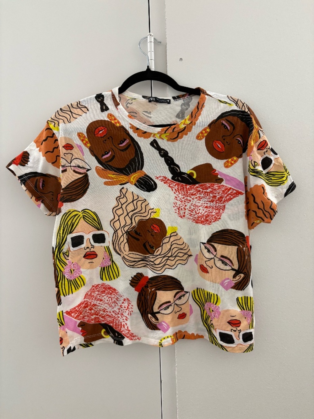 Zara pop art print cotton tee size M